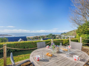 4 Bed in Aberdovey DY013